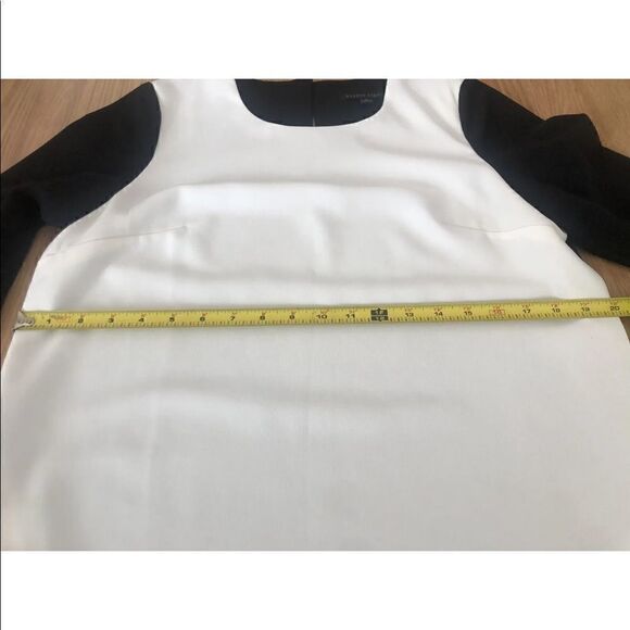 BLAQUE LABEL Black/White Color Block Dress - Picture 4 of 8